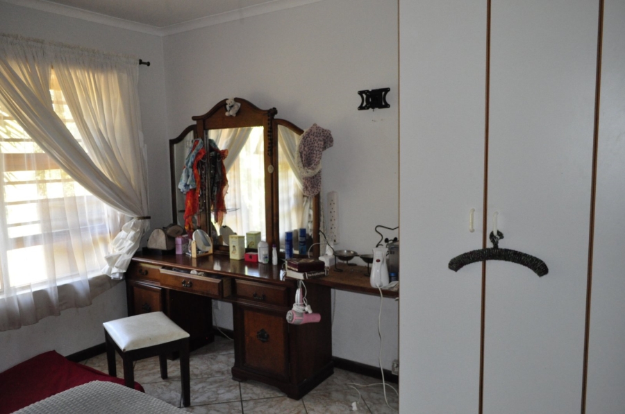 4 Bedroom Property for Sale in Noorsekloof Eastern Cape